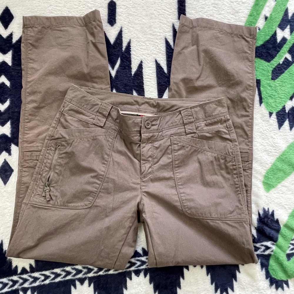 North Face Kaki Pants size 8